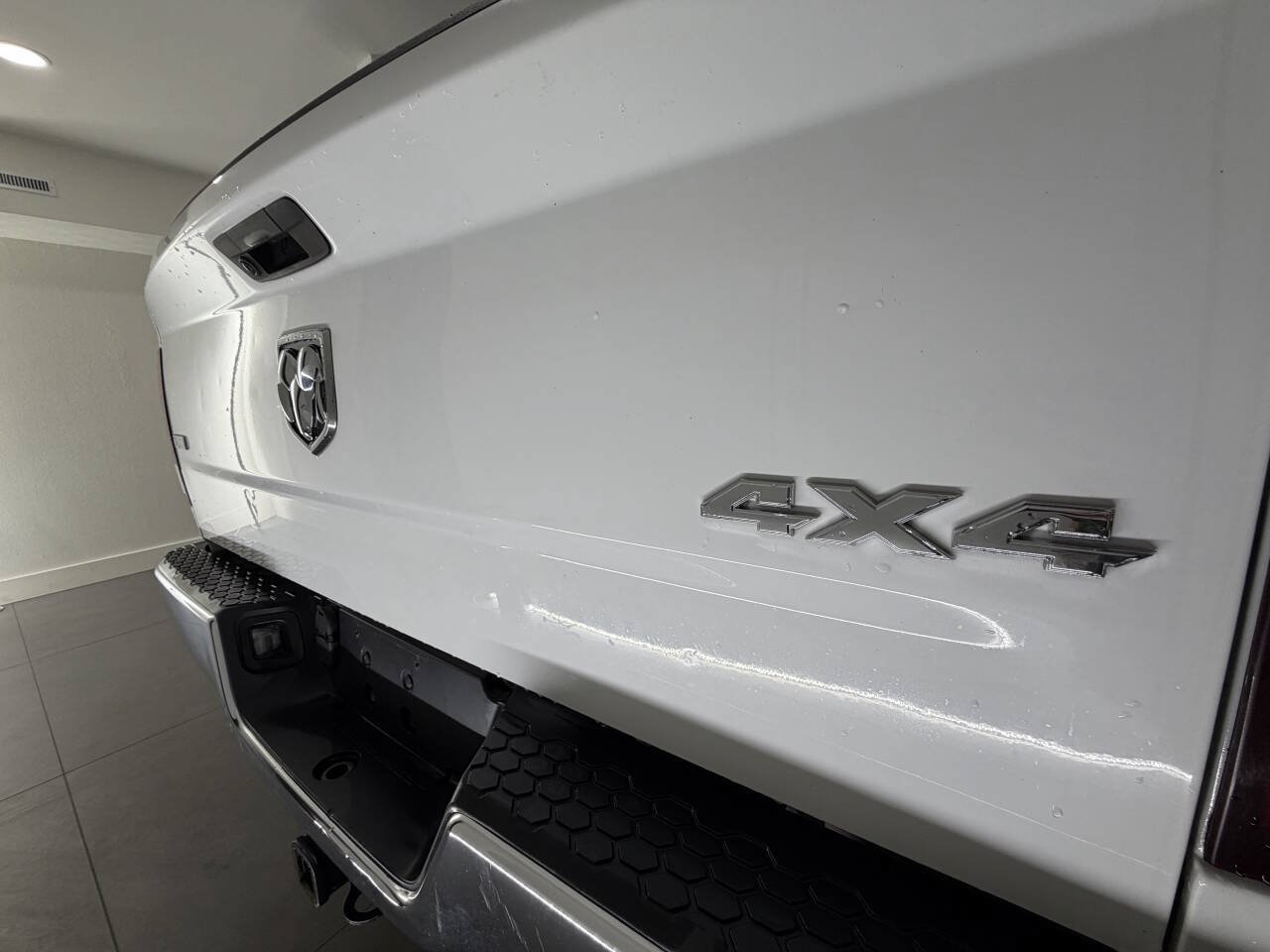 Used 2021 RAM 1500 Classic SLT AWD/4WD image 8