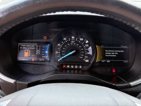 Used 2019 Ford Edge Titanium FWD image 20