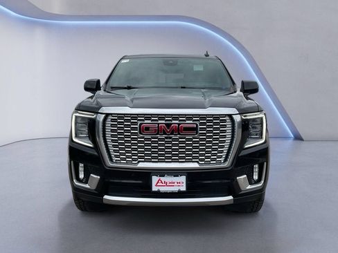 Used 2024 GMC Yukon XL Denali w/ Advanced Technology Package AWD/4WD image 8