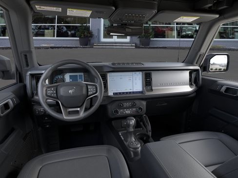 New 2025 Ford Bronco Badlands AWD/4WD image 9