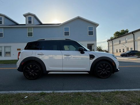 Used 2018 MINI Cooper Countryman FWD image 4