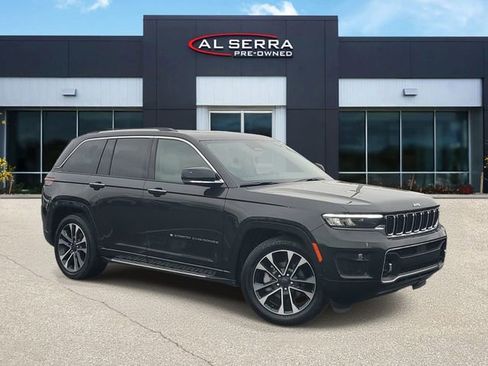 Used 2023 Jeep Grand Cherokee Overland AWD/4WD image 1