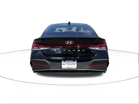 New 2026 Hyundai Elantra Sport FWD image 4