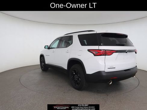 Used 2023 Chevrolet Traverse LT FWD image 12