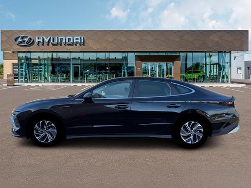 New 2026 Hyundai Sonata Blue image 3