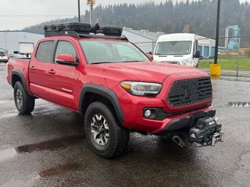 Used 2021 Toyota Tacoma 4x4 Double Cab image 3