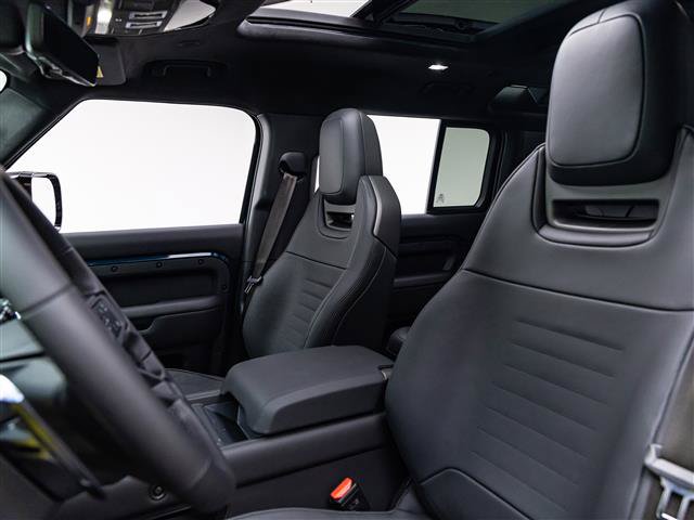 New 2026 Land Rover Defender 110 OCTA AWD/4WD image 15