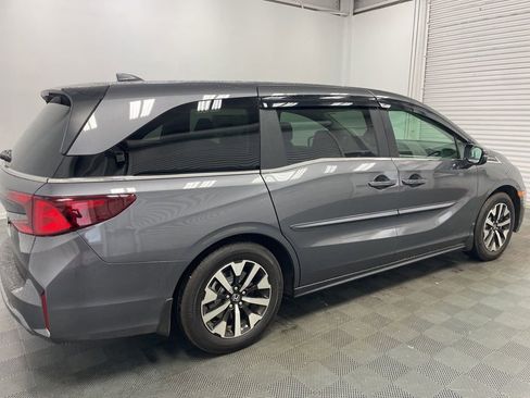 New 2026 Honda Odyssey EX-L image 8