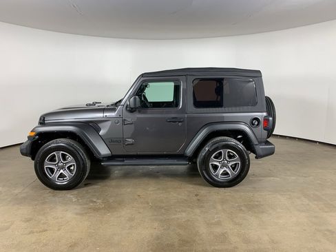 Used 2022 Jeep Wrangler Sport S image 15