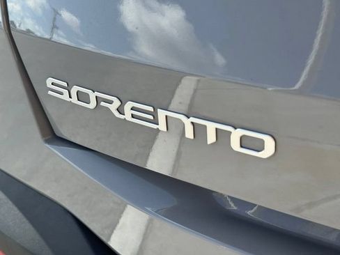 Used 2026 Kia Sorento S FWD image 39