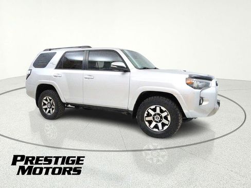 Used 2019 Toyota 4Runner TRD Off-Road Premium image 10