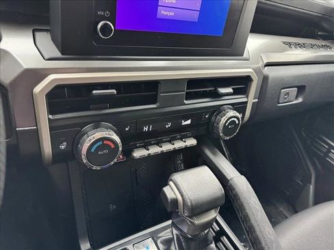Certified 2024 Toyota Tacoma SR5 AWD/4WD image 15