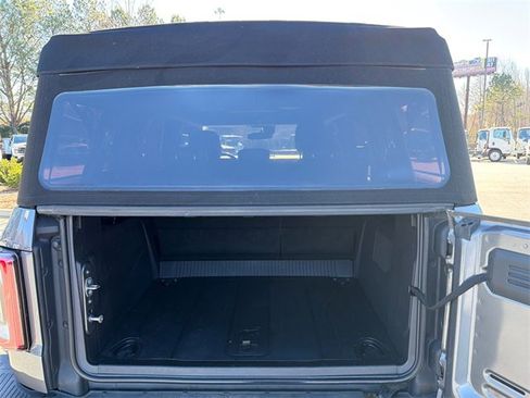 Used 2023 Ford Bronco Badlands w/ Sasquatch Package image 19