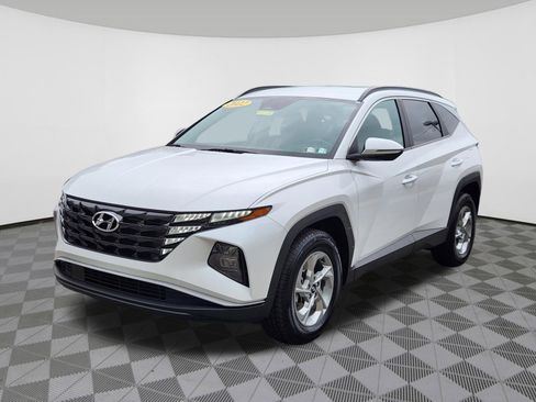 Certified 2022 Hyundai Tucson SEL AWD/4WD image 2