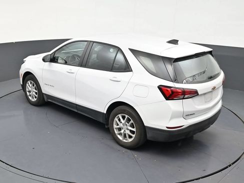 Used 2024 Chevrolet Equinox LS w/ Driver Confidence II Package FWD image 14