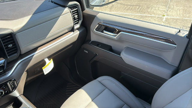 New 2026 Chevrolet Silverado 1500 RST w/ RST All Star Premium Package AWD/4WD image 9