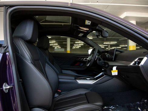 Certified 2025 BMW 230i Coupe w/ M Sport Package RWD image 21
