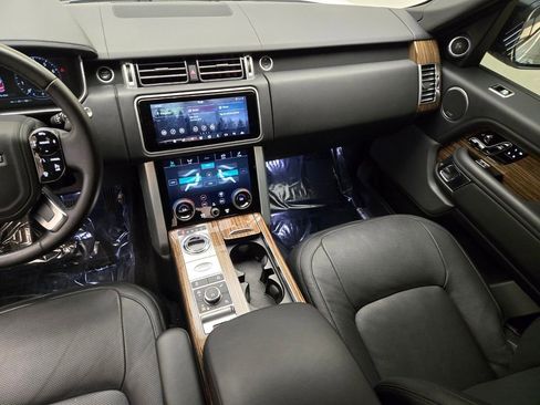 Used 2018 Land Rover Range Rover HSE AWD/4WD image 22