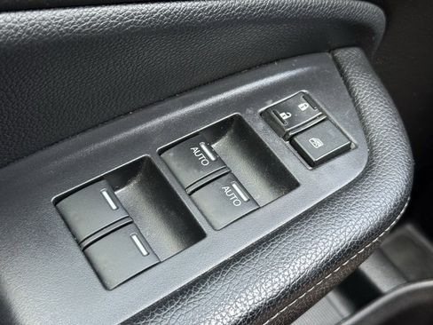 Used 2019 Honda Ridgeline Sport image 17