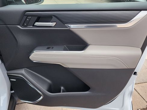 New 2026 GMC Acadia Elevation w/ Black Edition image 38