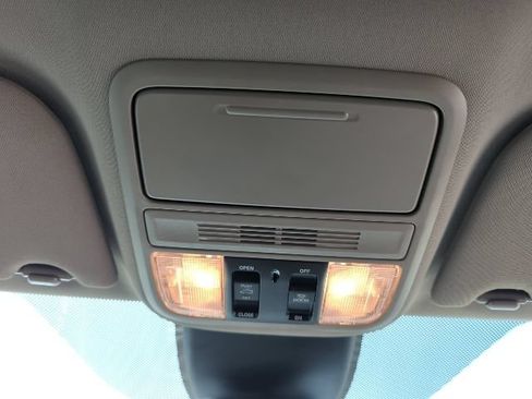 Used 2024 Honda Odyssey EX-L image 20