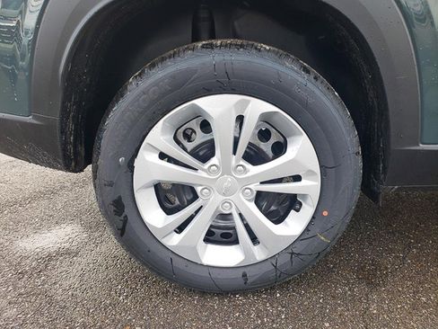 New 2026 Chevrolet Trax LS image 33