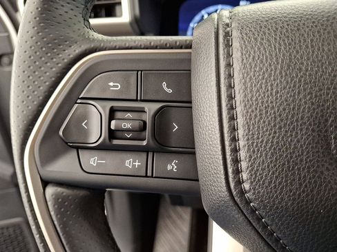 Used 2025 Toyota 4Runner Limited w/ Tow Technology Package image 17