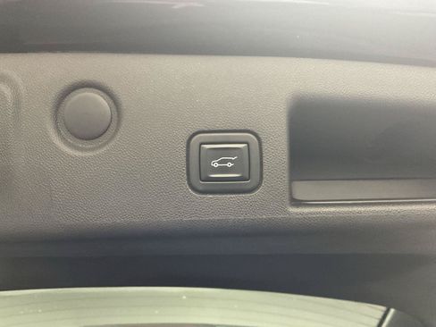 Used 2022 Chevrolet Equinox LT FWD image 27