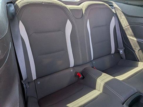 Used 2019 Chevrolet Camaro LT RWD image 17