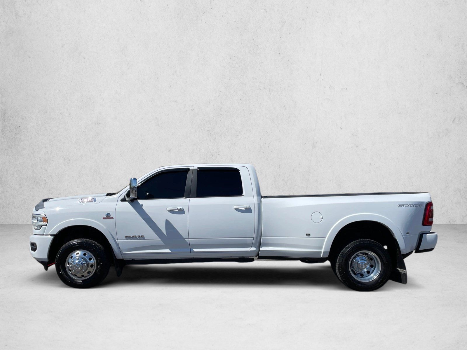 Used 2020 RAM 3500 Laramie AWD/4WD image 8