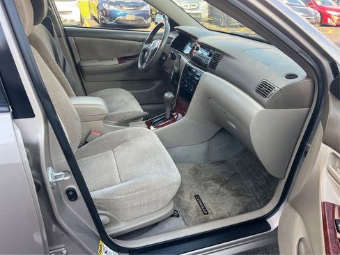 Used 2003 Toyota Corolla LE FWD image 24
