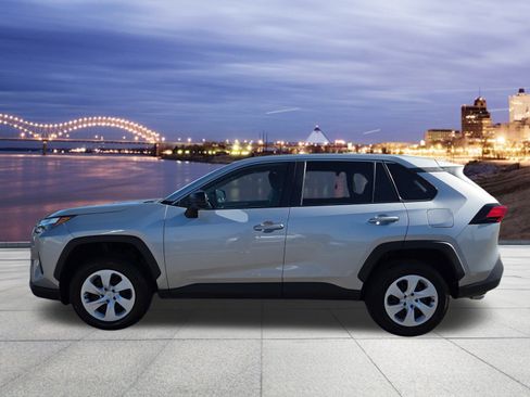 Used 2025 Toyota RAV4 LE image 2