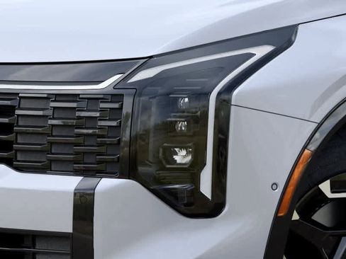 New 2026 Kia Sportage SX image 10