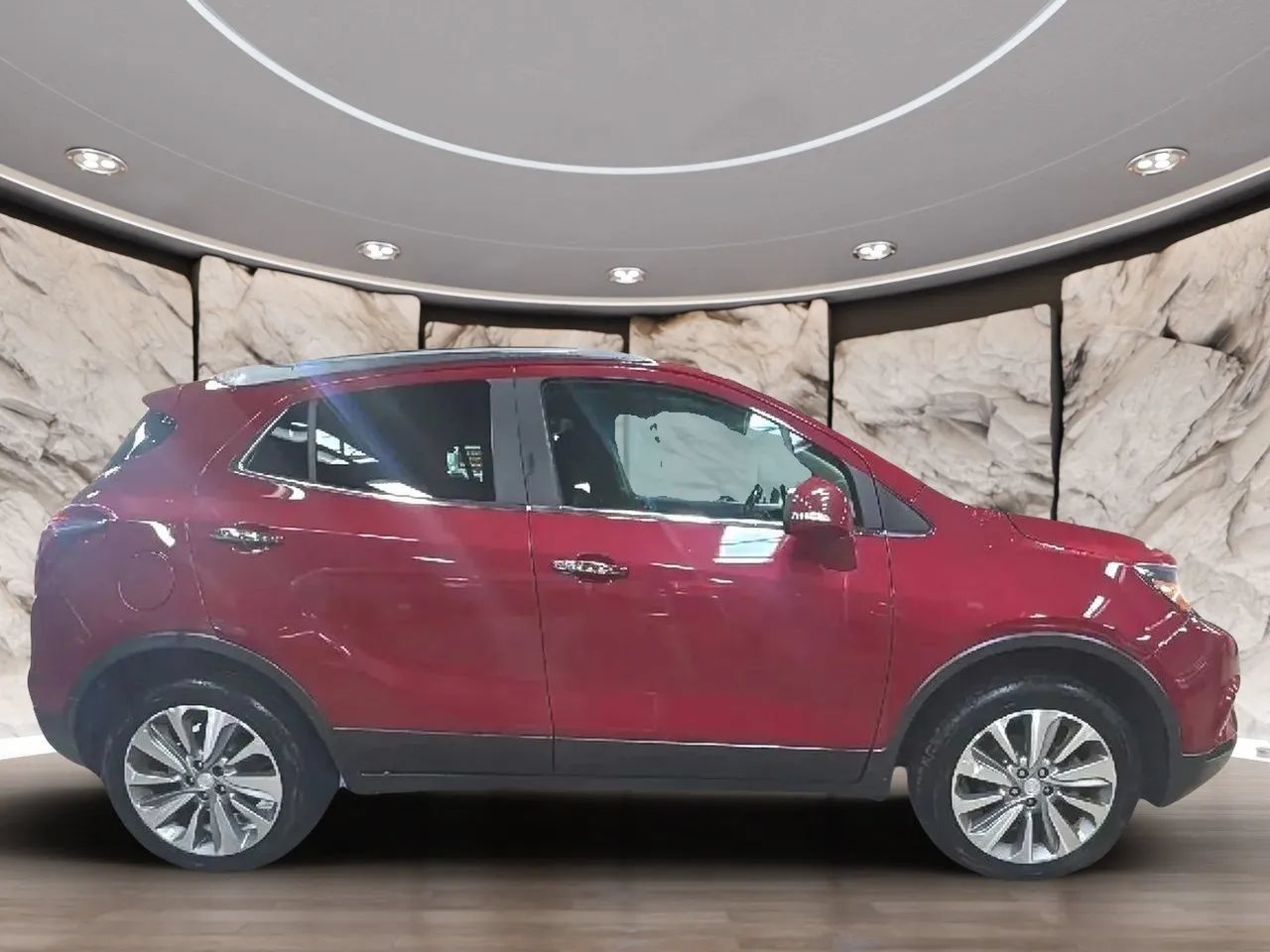 Used 2019 Buick Encore Preferred AWD/4WD image 9