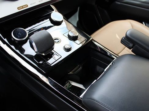 Used 2023 Land Rover Range Rover Sport SE Dynamic image 26