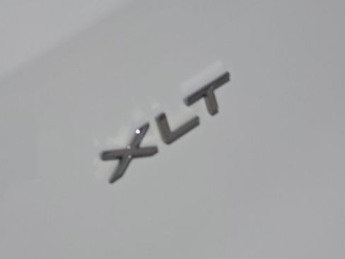 Used 2025 Ford Transit 350 XLT image 11