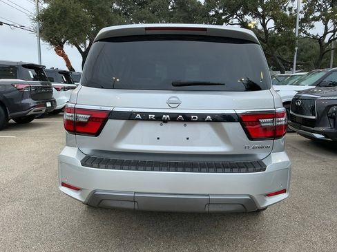 Used 2024 Nissan Armada Platinum w/ Cargo Package image 4