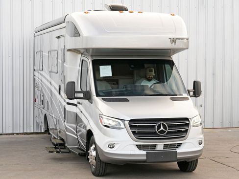 Used 2021 Mercedes-Benz Sprinter 3500 w/ Acoustic Package image 47