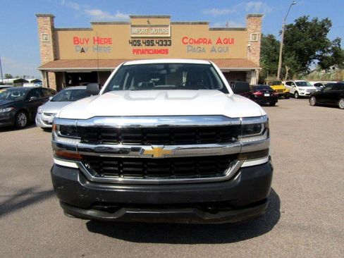 Used 2018 Chevrolet Silverado 1500 W/T w/ Trailering Package AWD/4WD image 2