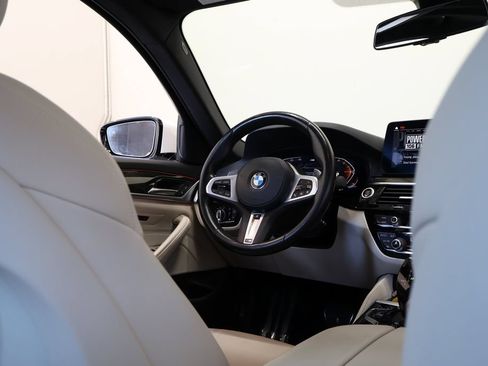 Used 2023 BMW 540i w/ M Sport Package RWD image 23