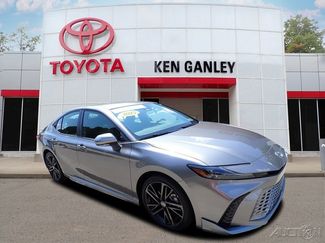 Used 2025 Toyota Camry XSE image 1