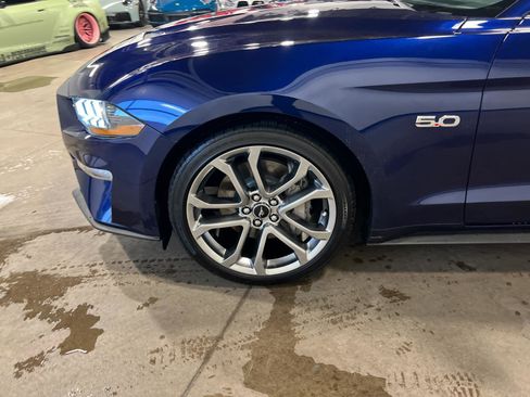 Used 2019 Ford Mustang GT Premium RWD image 37