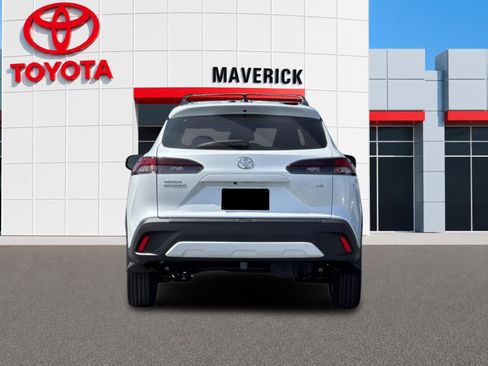 New 2026 Toyota Corolla Cross LE FWD image 4