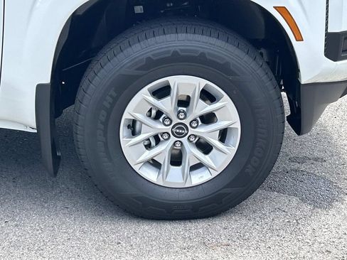 New 2026 Nissan Frontier S AWD/4WD image 9
