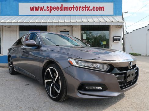 Used 2019 Honda Accord Sport image 6