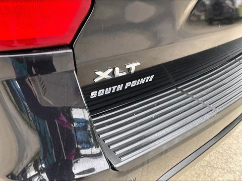 Used 2021 Ford Expedition XLT AWD/4WD image 10