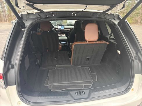 Used 2022 Lincoln Aviator Reserve w/ Equipment Group 201A image 30