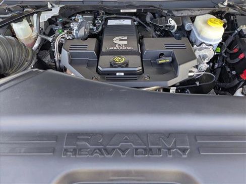 Used 2022 RAM 2500 Big Horn w/ Level C Equiment Group image 22