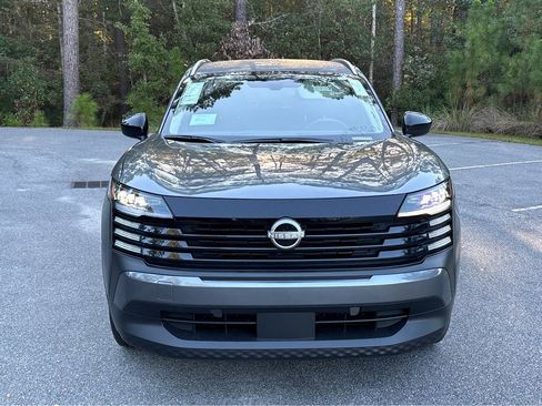 New 2026 Nissan Kicks SV image 2