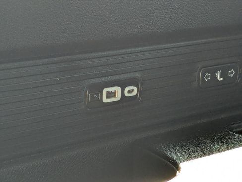 Used 2023 Jeep Wagoneer L Series II AWD/4WD image 33